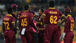 West-Indies-bowler-Samuel-Badree-2R-celebrates2 (1)