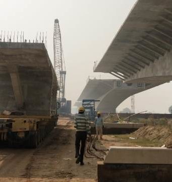 सीएम ने किया बख्तियारपुर-ताजपुर गंगा पुल परियोजना का एरियल सर्वे