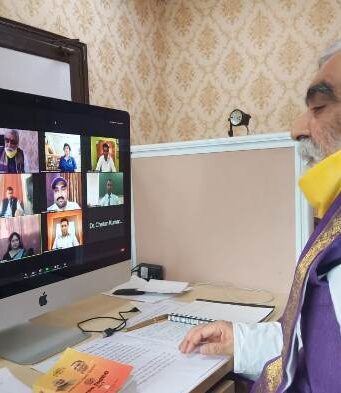 कोरोना काल में योग एक विश्वसनीय सुरक्षा कवच बनकर उभरा-अश्विनी चौबे