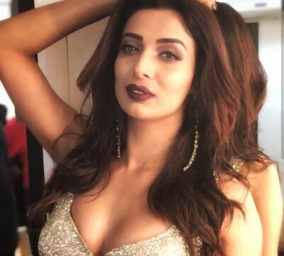 आइटम गर्ल हीना पांचाल ड्रग्स लेने के आरोप में गिरफ्तार