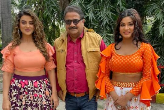 Sabka Baap Anthootha Chhap