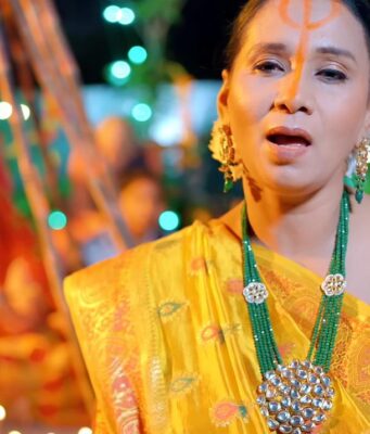 कल्पना पटवारी का नया छठ गीत ‘माई के अनादर’