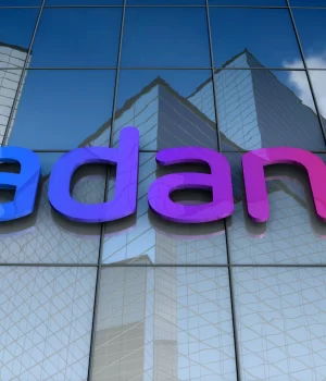 अडाणी का 30,000 करोड़ का निवेश: बदलेगा बिहार की तस्वीर adani-logo