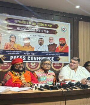 प बंगाल के हर मन्दिरों में ध्वज लगाना अनिवार्य करे सरकार