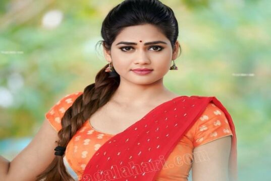 अपर्णा मल्लिक का डिजिटल जलवा बरकरार