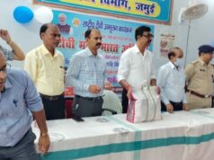 टीबी मरीजों के बीच पोषण किट का वितरण