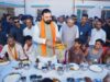 सीएम ने राहत शिविर का लिया जायजा,लोगों के साथ किया भोजन