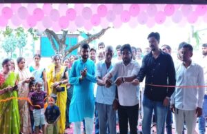 ग्रामीण क्षेत्र में रेडिमेड गारमेंट इकाई,महिलाओं को रोजगार