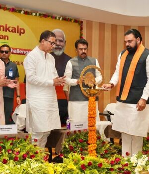 विकास यात्रा में सेवा, नवाचार, तकनीक और उद्यमिता की भूमिका महत्वपूर्ण-सीएम