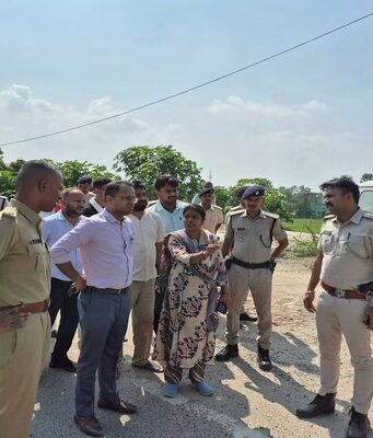 गंडक का बढ़ता जलस्तर, प्रशासन अलर्ट