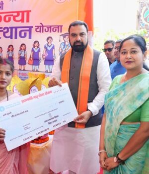आंगन का मिलन’ कार्यक्रम से आंगनबाड़ी सेवायें होंगी सुदृढ़ -सीएम