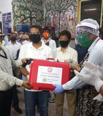 पटना-नई दिल्ली राजधानी एक्सप्रेस में”जीवन रक्षक औषधि बॉक्स’