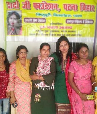 दीदीजी फाउंडेशन में प्रथम नि:शुल्क सिलाई बैच का समापन Didiji Foundation