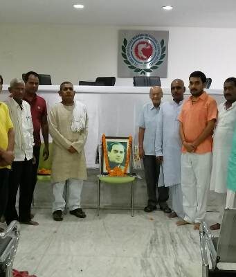 राजीव गांधी को दी गई श्रद्धांजलि Rajiv Gandhi