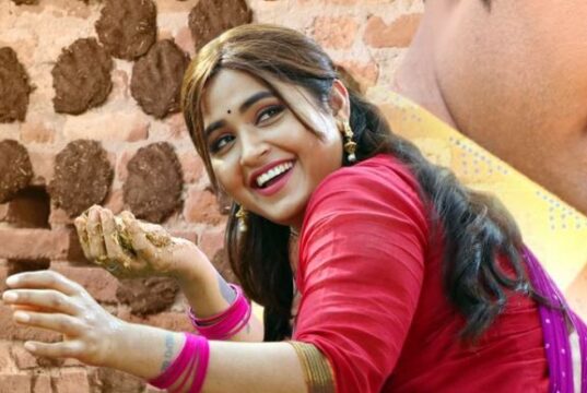 Mujhe Kuch Kehna Hai'