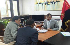 सबका सम्मान-जीवन आसान: फरियादियों से मिले गृह सचिव सात-निश्चय-3