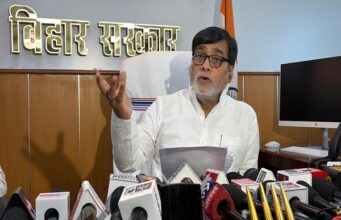 बिहार से नेपाल तक खाद की जमाखोरी