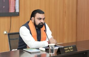 घर खरीदारों के हितों को मिले सर्वोच्च प्राथमिकता- मुख्यमंत्री