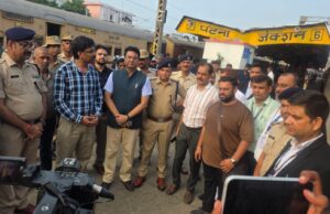 महाराष्ट्र के 100 तीर्थयात्रियों का नेपाल से किया गया रेस्क्यू महाराष्ट्र 1