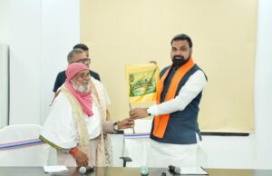 पर्यावरण संतुलित रखते हुए हो रहा विकास के काम- सीएम